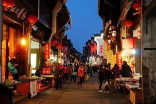 老街吃瓜事件始末,一场引发全民热议的街头风波始末