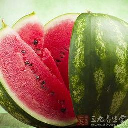 带你吃瓜看冰,尽享冰爽夏日时光