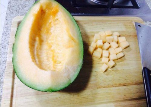 吃哈密瓜也是吃瓜子吗,一瓜一子的美味之旅