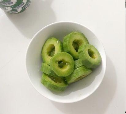 减肥吃羊角蜜瓜,甜蜜解渴，健康瘦身新选择