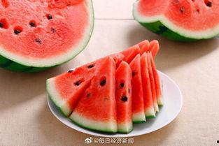 山东景点吃瓜女,揭秘当地特色美食之旅